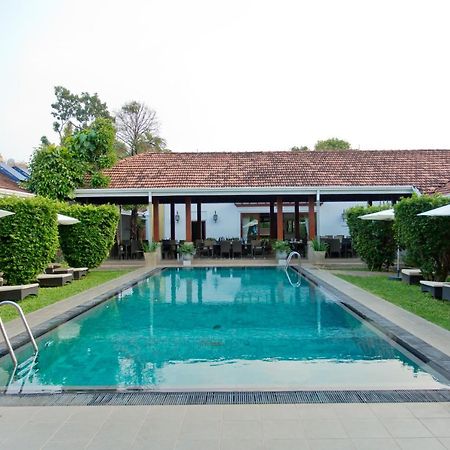 Swanee Grand Hotell Negombo Eksteriør bilde