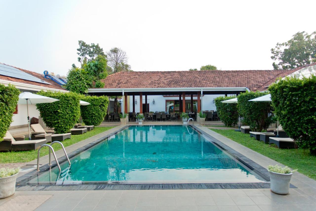 Swanee Grand Hotell Negombo Eksteriør bilde