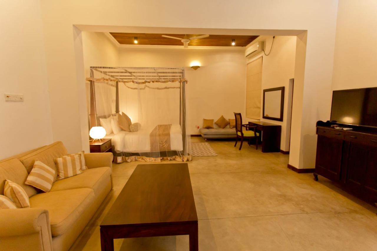 Swanee Grand Hotell Negombo Eksteriør bilde